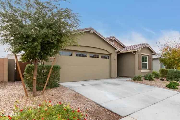 Single-family house For Sale in 19779, West Jefferson Street, Buckeye, Arizona