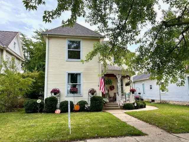 Single-family house For Sale in 1310, North Grand Avenue, Connersville, Indiana