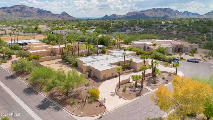 Single-family house For Sale in 6023, East Turquoise Avenue, Paradise Valley, Arizona