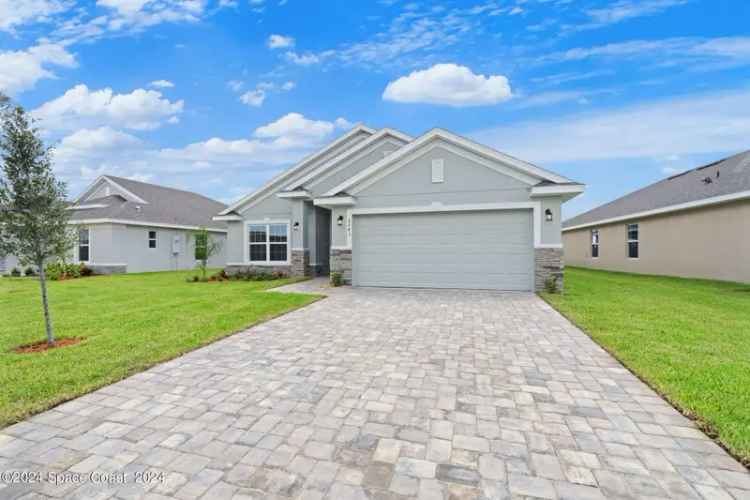 Single-family house For Sale in Palm Bay, Florida