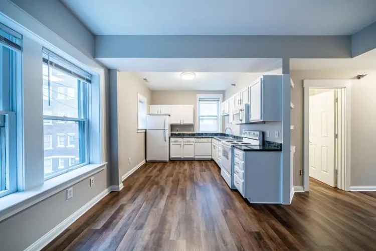 Downtown Indy Furnished Studio Apartment - Perfect for Traveling Professionals