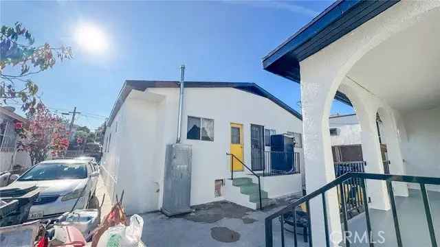 Multi-family house For Sale in 2809, Folsom Street, Los Angeles, California