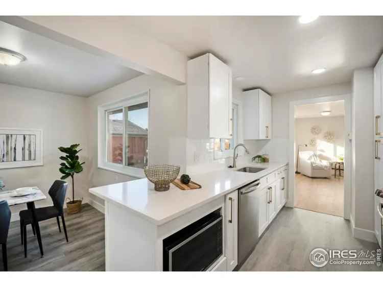 Single-family house For Sale in 840, Marble Street, Broomfield, Colorado