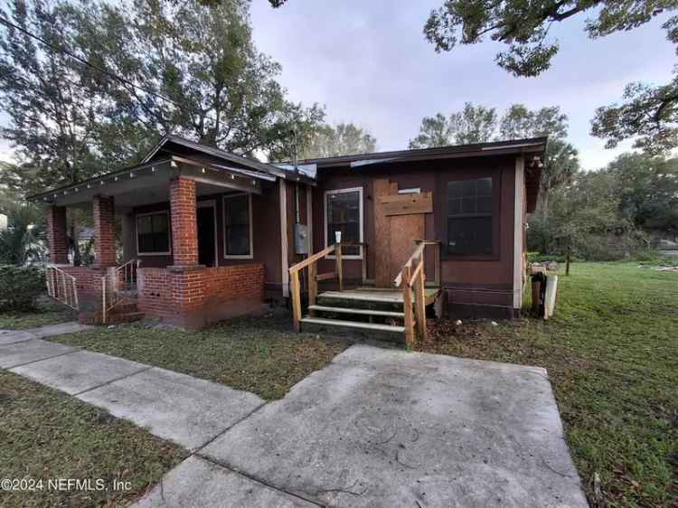 Single-family house For Sale in Jacksonville, Florida