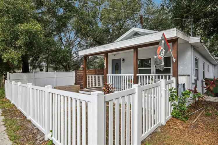 Single-family house For Sale in 1503, East Palifox Street, Tampa, Florida