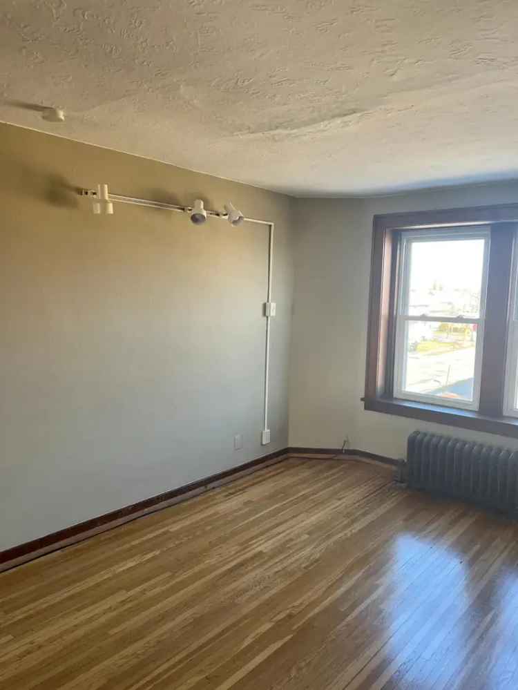 Apartment Unit for Rent