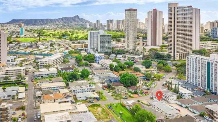 Single-family house For Sale in 718, Kaaloa Street, Honolulu, Hawaii