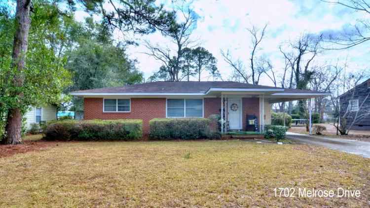 Single-family house For Sale in 1702, Melrose Drive, Albany, Georgia