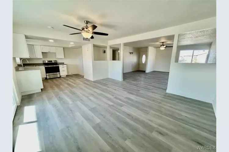 Single-family house For Sale in Lake Havasu City, Arizona