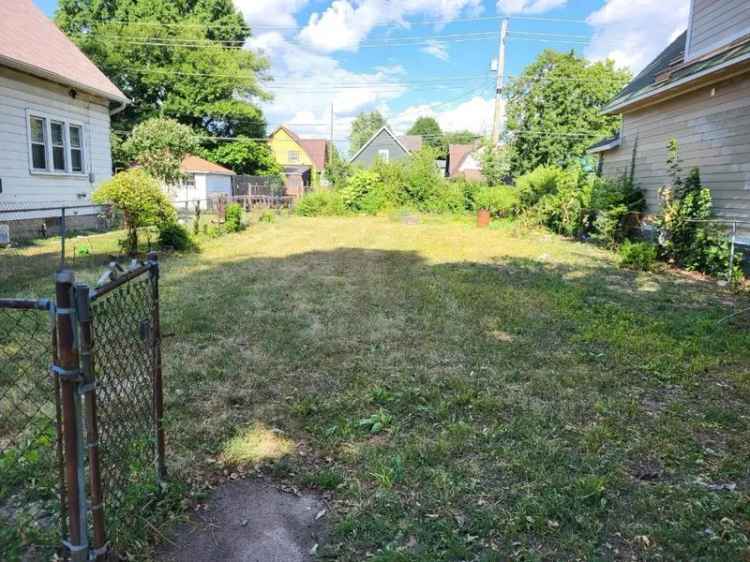 Land For Sale in 3135, Boulevard Place, Indianapolis, Indiana