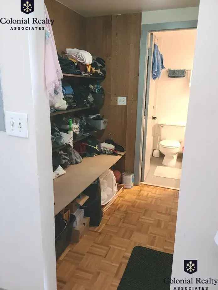 Spacious Loft-Style Studio near Fenway Park - No Broker Fee