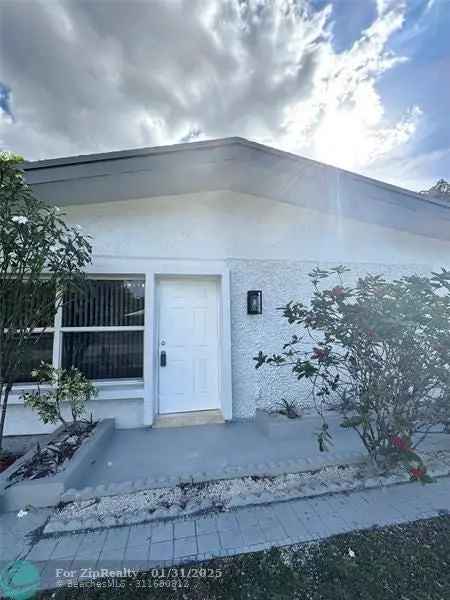 Single-family house For Sale in 1143, Wyoming Avenue, Fort Lauderdale, Florida