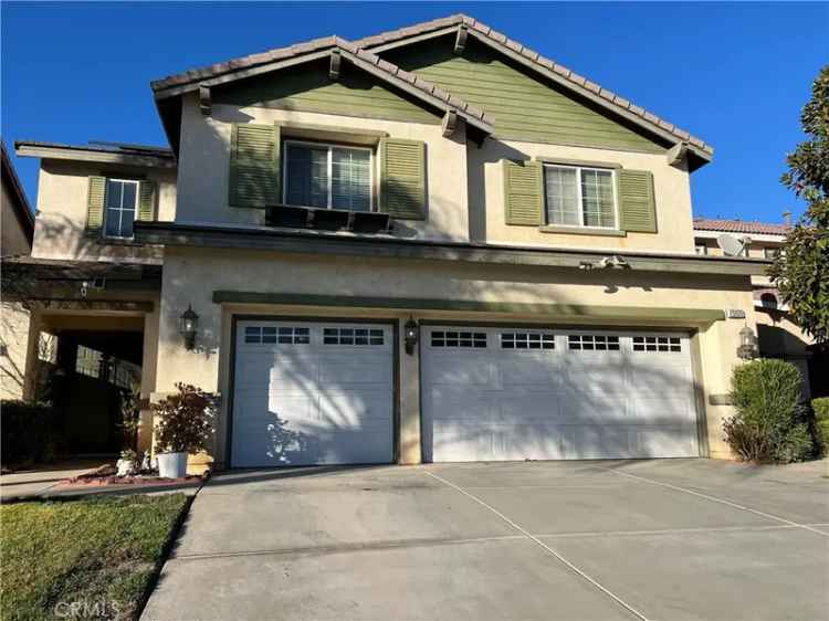 Single-family house For Sale in 25926, Camino Rosada, Moreno Valley, California