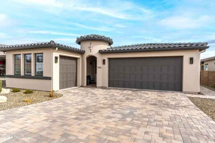 Single-family house For Sale in Prescott Valley, Arizona