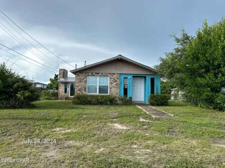 Single-family house For Sale in Panama City, Florida