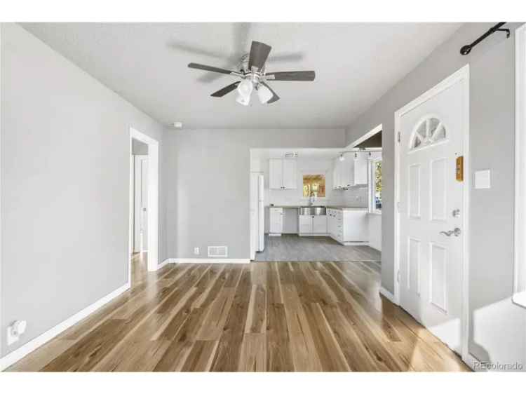 Single-family house For Sale in 1575, South Wolcott Court, Denver, Colorado