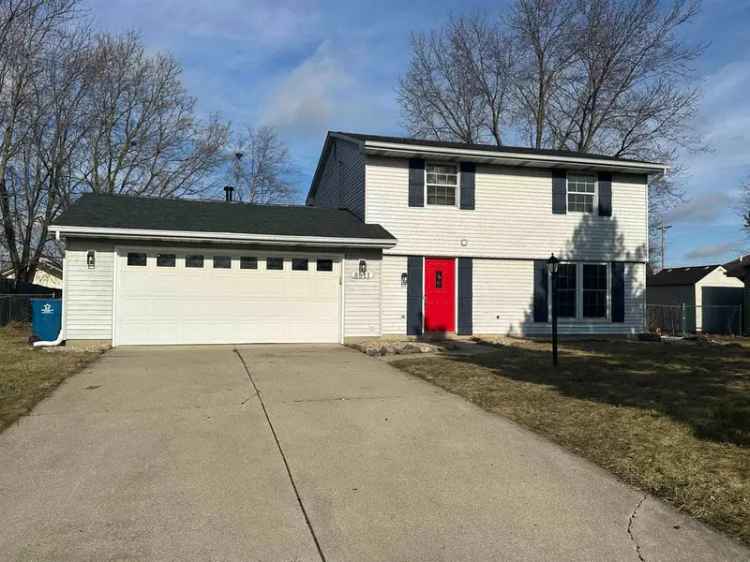 Single-family house For Sale in 8511, Edgerose Drive, New Haven, Indiana