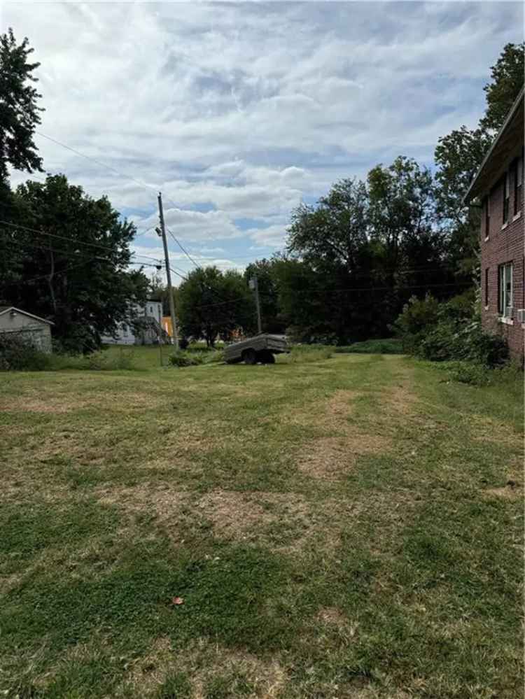 Land For Sale in 420, North 16th Street, St. Louis, Missouri