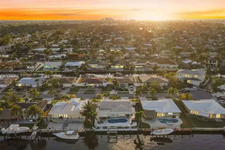 Single-family house For Sale in 440, Southeast 8th Avenue, Pompano Beach, Florida