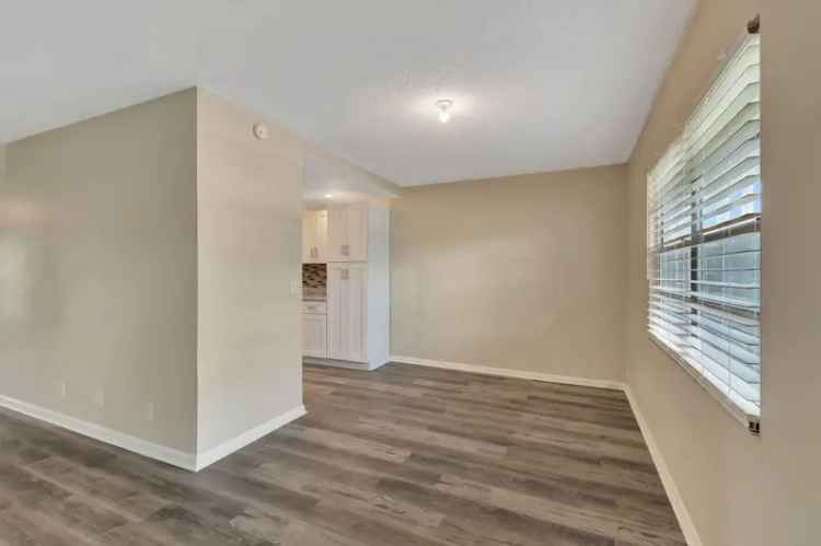 Condo For Sale in 168, Wellington Drive, Florida