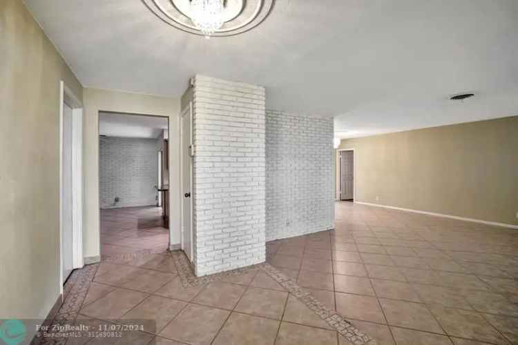 Single-family house For Sale in 4300, Northeast 21st Avenue, Fort Lauderdale, Florida