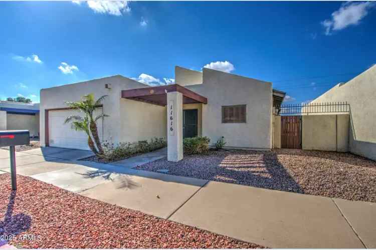 Single-family house For Sale in 11616, North 30th Lane, Phoenix, Arizona