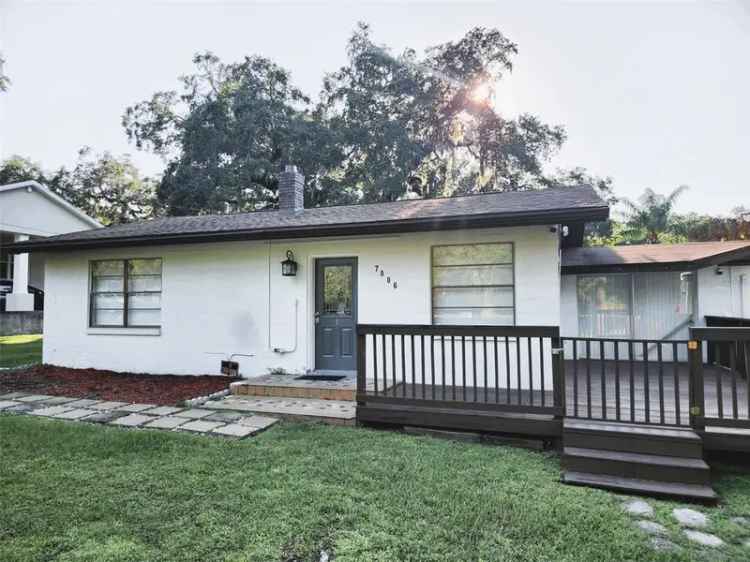 Single-family house For Sale in 7006, North 18th Street, Tampa, Florida