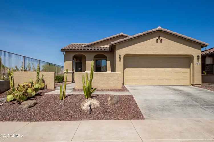 Single-family house For Sale in 17540, West Glenhaven Drive, Goodyear, Arizona