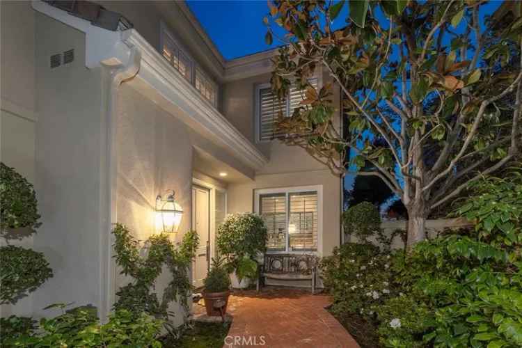 Single-family house For Sale in 53, Avignon, Newport Beach, California