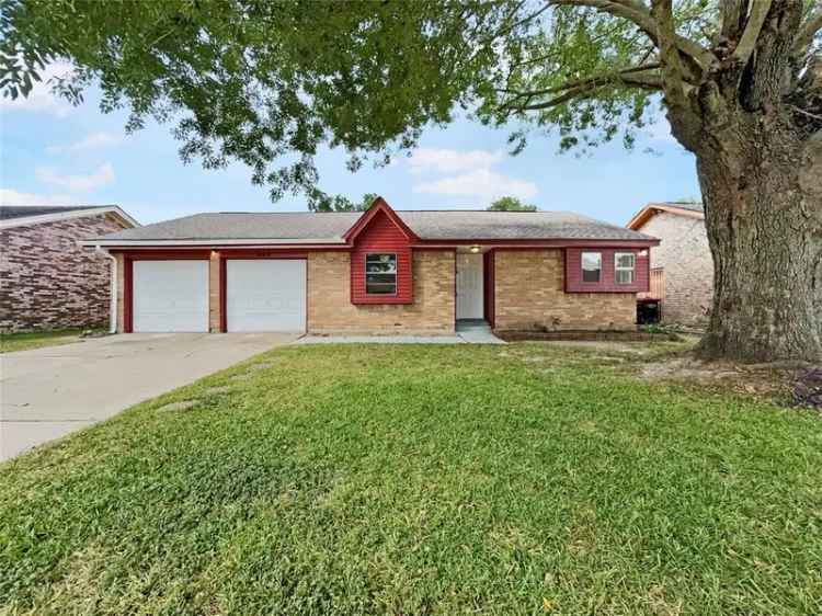 Single-family house For Sale in 602, Meadowglen Drive, Baytown, Texas