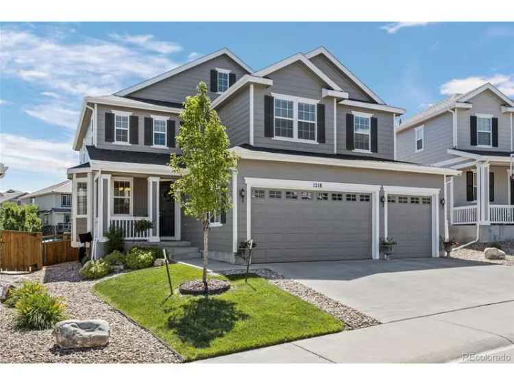 Single-family house For Sale in Castle Rock, Colorado