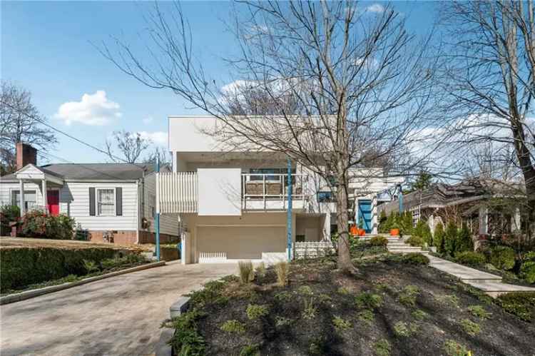 Single-family house For Sale in 727, Berkeley Avenue Northwest, Atlanta, Georgia