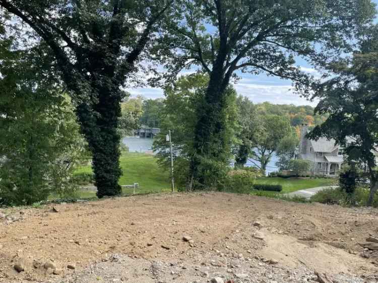 Single-family house For Sale in 6, Stony Point Road, Westport, Connecticut