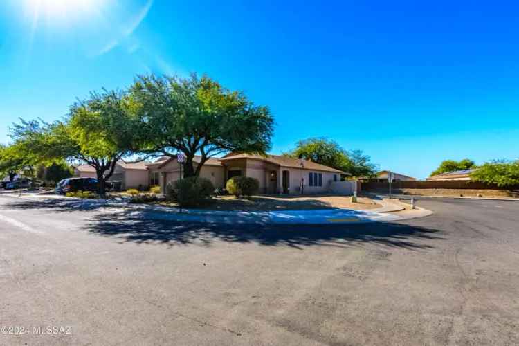 Single-family house For Sale in 8106, South Sunny River Place, Tucson, Arizona