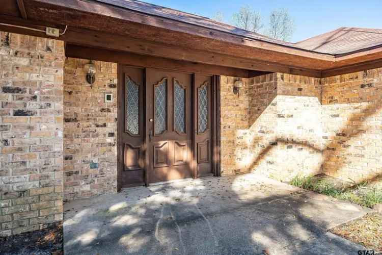 Single-family house For Sale in Texas