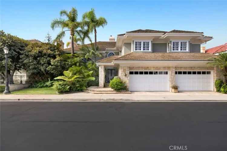 Single-family house For Sale in 3, Weybridge Court, Newport Beach, California