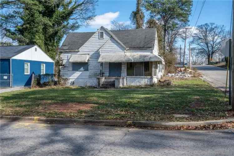 Single-family house For Sale in 39, Burbank Drive Northwest, Atlanta, Georgia