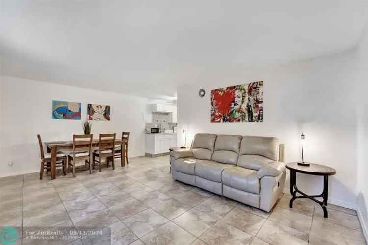 Multi-family house For Sale in 813, Middle Street, Fort Lauderdale, Florida