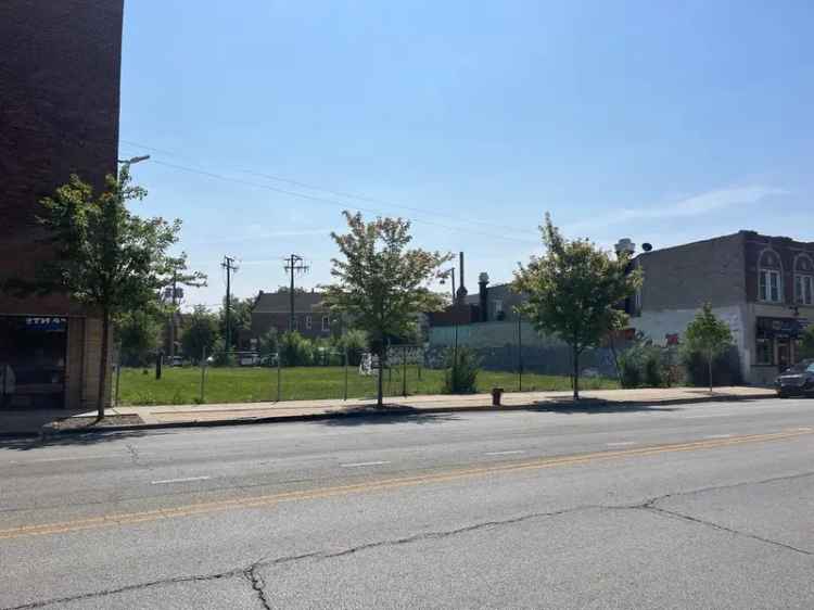 Land For Sale in 4229, South Archer Avenue, Chicago, Illinois