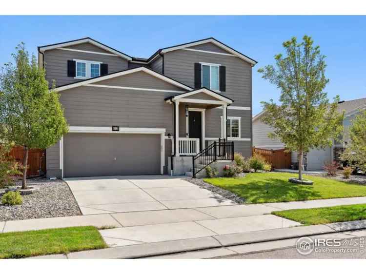 Single-family house For Sale in 6112, Black Mesa Road, Frederick, Colorado