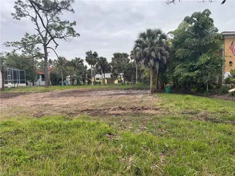 Land For Sale in Naples, Florida