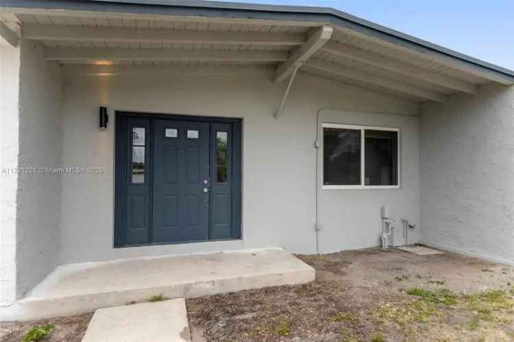 Single-family house For Sale in 1560, Northeast 42nd Court, Pompano Beach, Florida