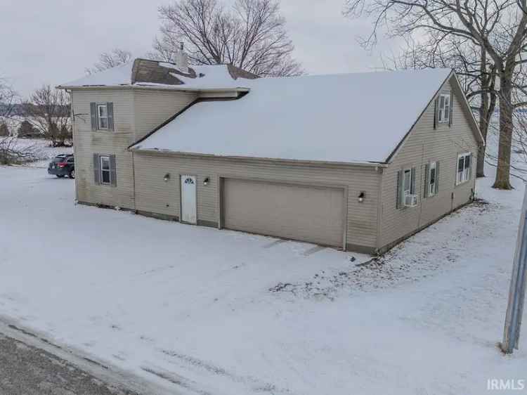 Single-family house For Sale in 3395, West 300 South, Indiana