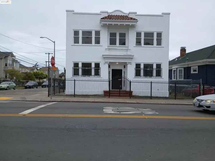 Multi-family house For Sale in 847, East 18th Street, Oakland, California