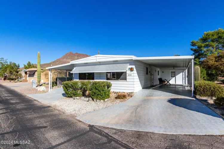 Single-family house For Sale in 6102, West Lazy Heart Street, Arizona