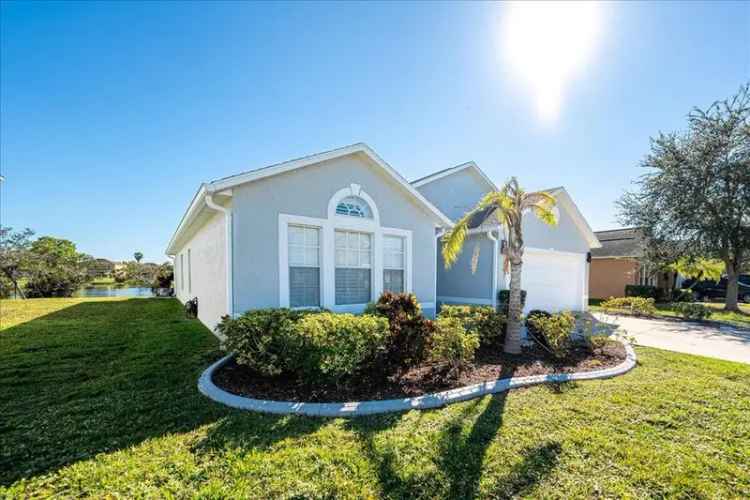 Single-family house For Sale in 6133, Northwest Wild Cotton Way, Port Saint Lucie, Florida