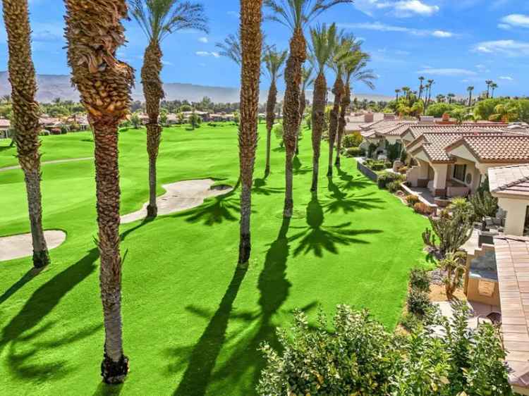 Condo For Sale in Palm Desert, California