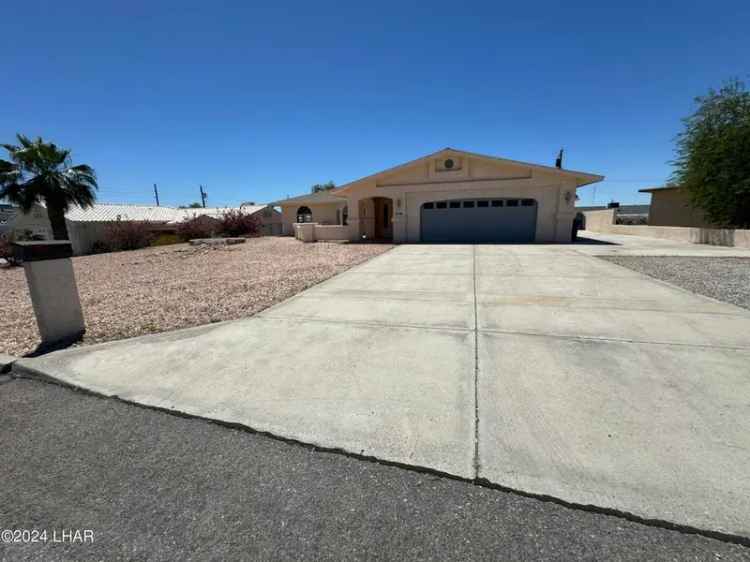 Single-family house For Sale in 1495, Avalon Avenue, Lake Havasu City, Arizona