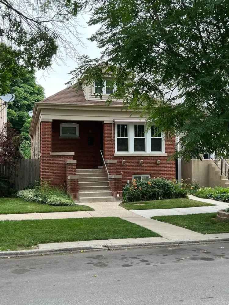 Single-family house For Sale in 4615, North Kasson Avenue, Chicago, Illinois