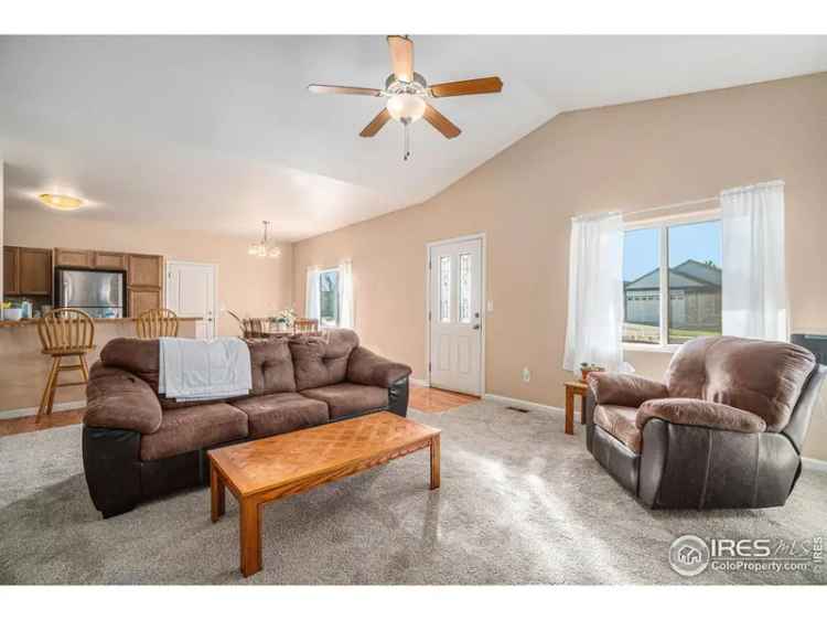 Ranch Home in Rolling Hills - Updated & Move-In Ready